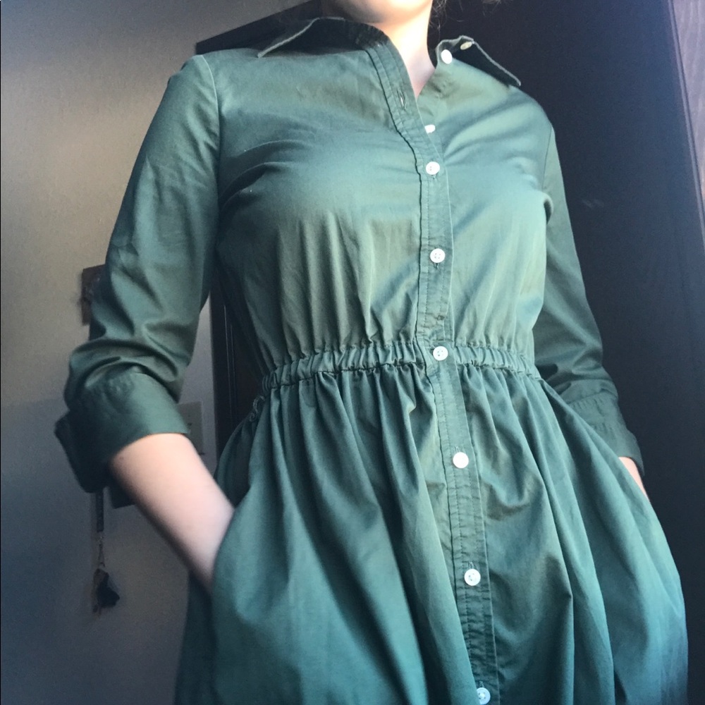 Long sleeve green fall dress